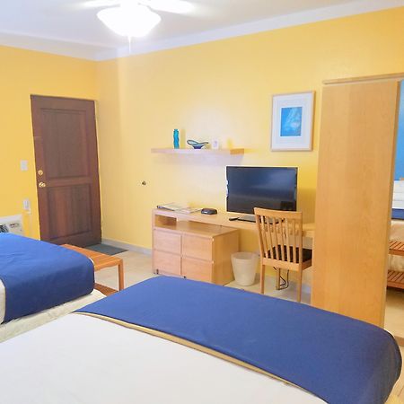 Flamingo Bay Hotel & Marina Фрийпорт Екстериор снимка