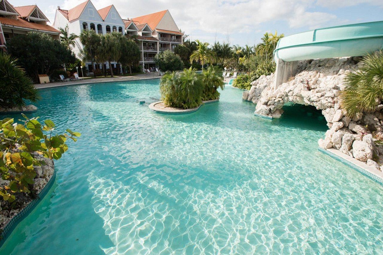 Flamingo Bay Hotel & Marina Фрийпорт Екстериор снимка
