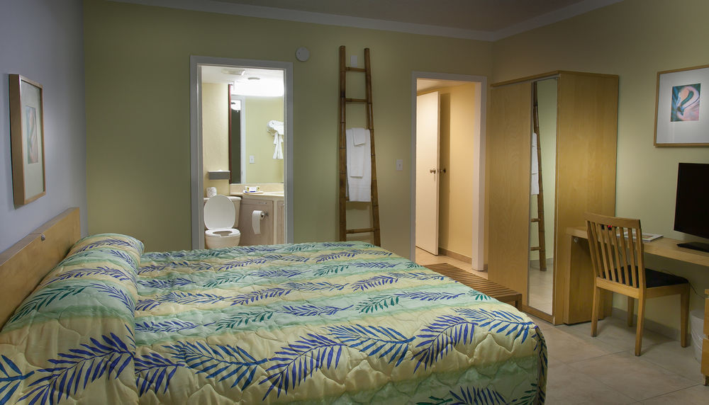 Flamingo Bay Hotel & Marina Фрийпорт Екстериор снимка